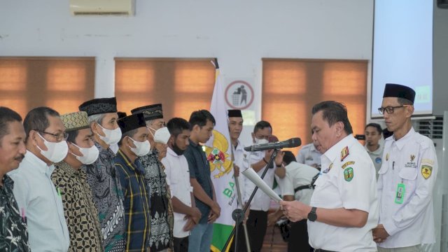 Sekda Luwu Sulaiman Kukuhkan UPZ Tingkat Desa