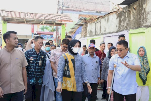 Tinjau Lorong Wisata di Jalan Sungai Pareman, Wawali Fatmawati Rusdi Pastikan Kebutuhan Kelompok Tani Terpenuhi