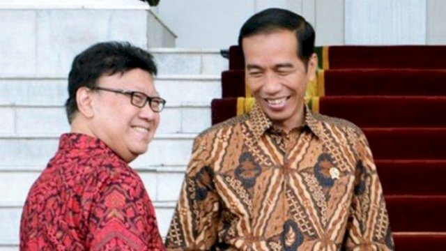 Jokowi - Tjahjo Kumolo.(F-INT)