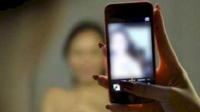 ILusrasi Penyebaran Video Porno.(F-INT)