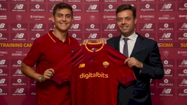 Paulo Dybala gabung AS Roma.(F-INT)