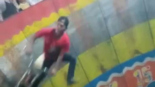 Atraski motor Tong Setan yang makan korban.(F-INT)