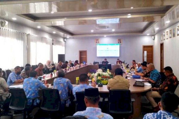 Rapat Evaluasi Target PAD Sewester I, Realisasi PAD Maros Capai Rp107,8 Miliar