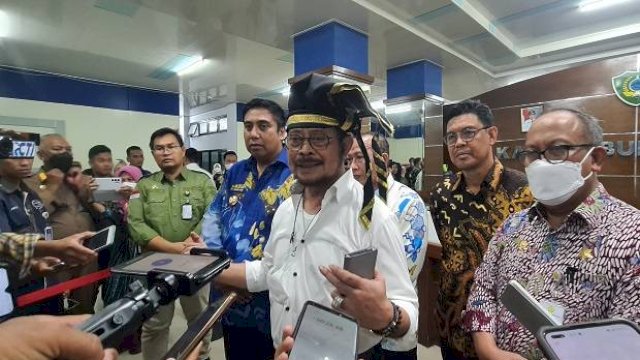 Bupati HAS Chaidir Syam Sambut Kedatangan Mentan RI di Kantor Bupati Maros