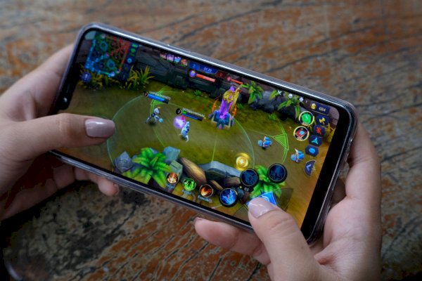 Kecanduan Game Mobile Legend, Suami Tinju Wajah Istri sampai Memar Akibat Geram Tak Diberi Hotspot