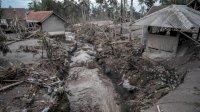 Kisah Ayah 8 Bulan Cari Anak Korban Erupsi Semeru, Gali Pasir hingga Temukan Kerangka