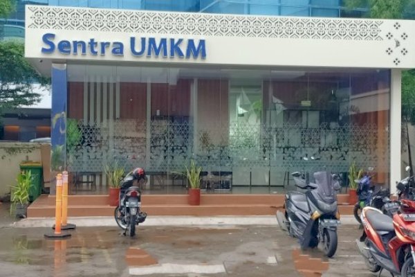 Bank Sulselbar Serahkan Bantuan bagi UMKM