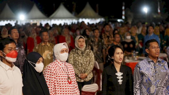 Ketua TP PKK Makassar Hadiri Pesta Rakyat HUT RI ke-77 di Biringkanayya, Puji Penataan Lorong