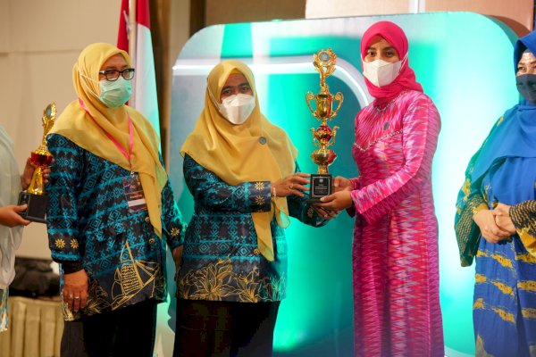 TP PKK Pangkep Borong 7 Juara Lomba Peringatan HKG ke-50 Sulsel