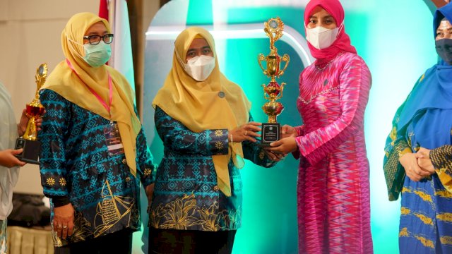 TP PKK Pangkep Borong 7 Juara Lomba Peringatan HKG ke-50 Sulsel