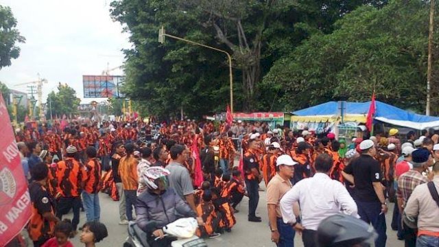 Bentrok Pemuda Pancasila dan IPK di Medan, Polisi Kena Bacok-Kepling Tertembak Senapan