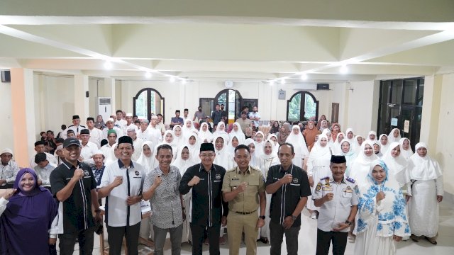 Lepas Jemaah Umrah, Bupati Bantaeng Titip Pesan Jaga Kebaikan Bantaeng
