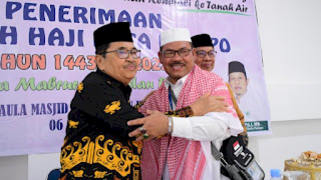 Walikota Judas Sambut Rombongan Jamaah Haji dari Palopo: Semoga Menjadi Teladan dan Panutan Masyarakat