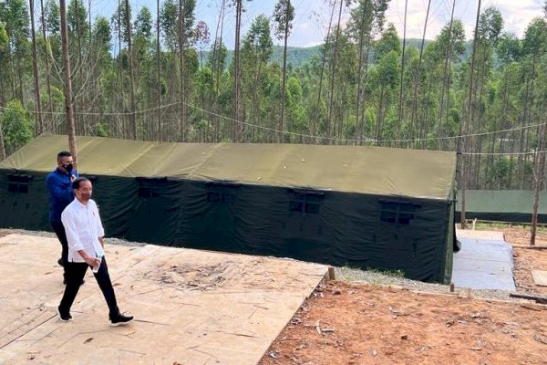 Jokowi akan Bangun Pusat Pelatihan Sepak Bola di IKN