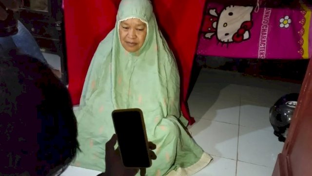 Kabar Baik! Tim Dafaduk Disdukcapil Makassar Layani Masyarakat Rentang Langsung dari Rumah