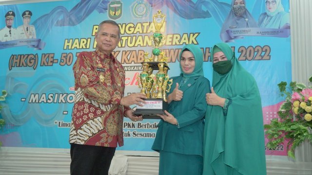 Peringati HKG Ke-50, Bupati Basmin Mattayang: TP PKK Miliki Power yang Luar Biasa
