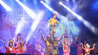 Tari Kalompoanna Parasanganta Dapat “Standing Applause” dari Warga Padang