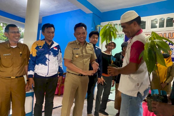 Bupati Bantaeng Perkenalkan Produk Lokal Coklat Batang