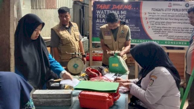 Pelaksanaan Sidang Tera dan Tera Ulang di Pasar-pasar