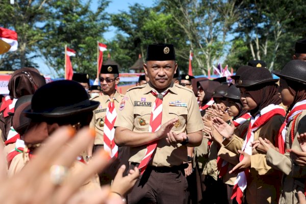 Ilham Azikin Ajak Pramuka Bangun Kreatifitas dengan Dasar Kabersamaan