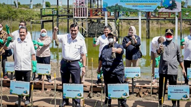 Penanaman Mangrove di Dusun Marannu, Desa Marana, Kecamatan Lau, Kabupaten Maros