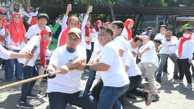 Bapenda Makassar Gelar Jumat Porseni.