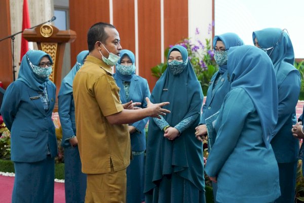 Hadiri Pelantikan Ketua PKK Sidrap, Ini Pesan Gubernur Andi Sudirman