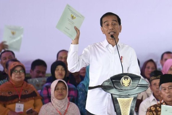 Jokowi Perintahkan Sikat Mafia Tanah: Kalau Masih Ada? Detik Itu Juga Gebuk!