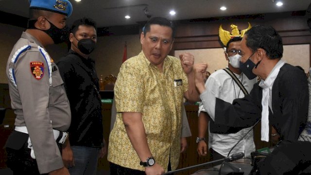 Aksi Napoleon Lumuri Tinja Bikin Penderitaan Seumur Hidup Bagi Kace.(F-INT)