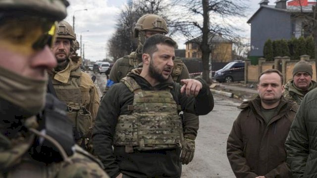 Zelensky Larang Warganya Gelar Pawai Kemerdekaan Ukraina.(F-INT)