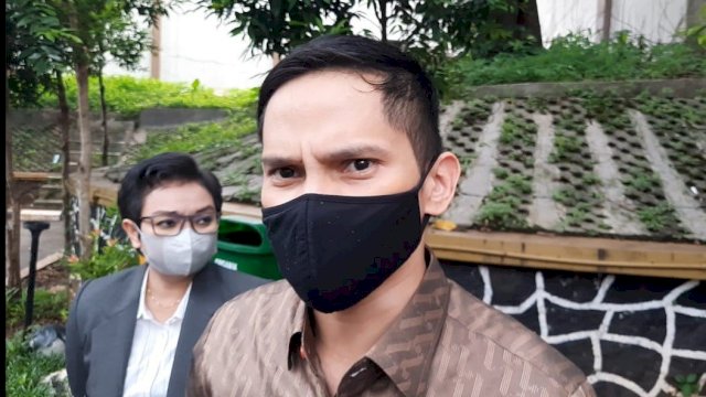  Ahmad Mumtaz Rais.(F-INT)