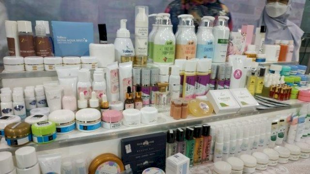 Ilustrasi produk kosmetik ilegal.(F-INT)