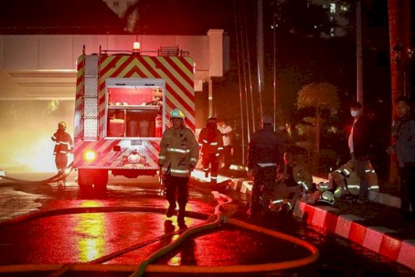 Gedung Kantor Ludes Terbakar, Mendes Berharap Berkas Penting Tak Banyak Terbakar