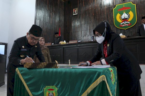 Walikota Judas Hadiri Rapat Paripurna Penetapan APBD-P Palopo: Ini Kesepakatan Bersama