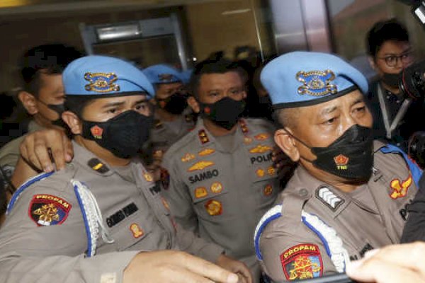 Ngabalin: Kapolri Tegas Tanpa Kompromi Pecat Perwira dalam Kasus Brigadir J