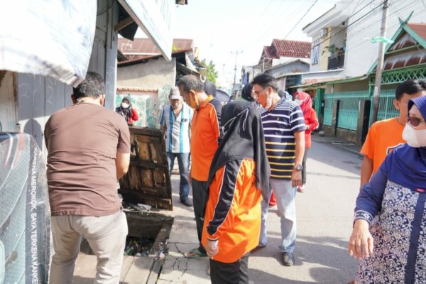 Camat Makassar Akbar Yusuf Gaungkan Giat Sabtu Bersih