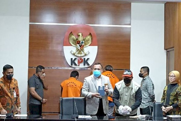 Kasus Suap Hakim Agung, KPK Sita 205 Ribu Dolar Singapura dan Rp 50 Juta