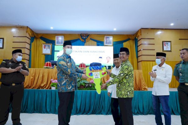 Bupati Yusran Bantu Kendaraan Operasional untuk Pengurus DMI, Siap Sukseskan Pangkep Hebat dan Religius
