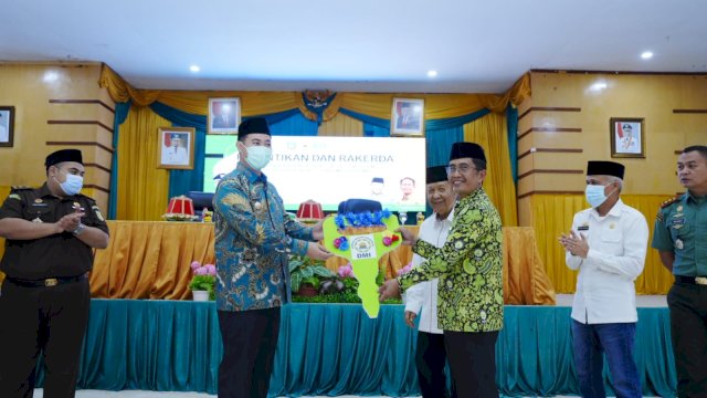 Bupati Yusran Bantu Kendaraan Operasional untuk Pengurus DMI, Siap Sukseskan Pangkep Hebat dan Religius