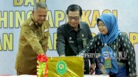 Bersama Ketua PTA Makassar, Bupati Luwu Basmin Mattayang Luncurkan 4 Aplikasi Milik PA Belopa