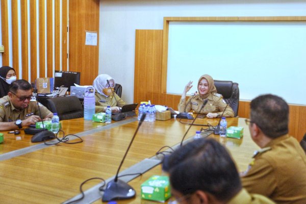 Jelang Penilaian Adipura Wawali Fatmawati Rusdi Bahas Budaya Bersih Bersama Seluruh Camat
