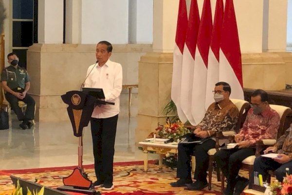 Presiden Jokowi Perintahkan Daerah Gunakan APBD Tahan Inflasi Akibat BBM