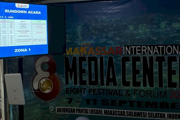 Kabar Baik! Pengunjung Bisa Akses Informasi F8 di Media Center Diskominfo