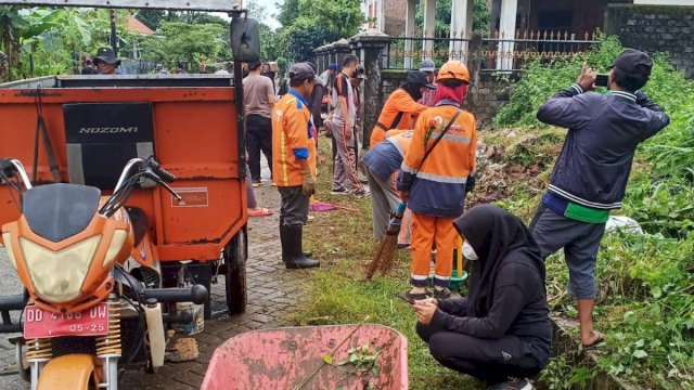 Rutin Gelar Jumat Bersih dan Minggu Sehat, Camat Biringkanaya Ajak Warga Bersinergi dengan Kelurahan