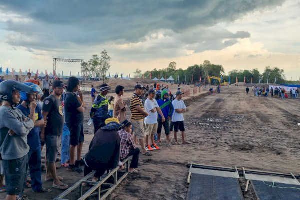 Tak Perlu Khawatir dengan Tiket Nonton Kejurnas Motocross Pinrang, Harganya Sangat Terjangkau!   