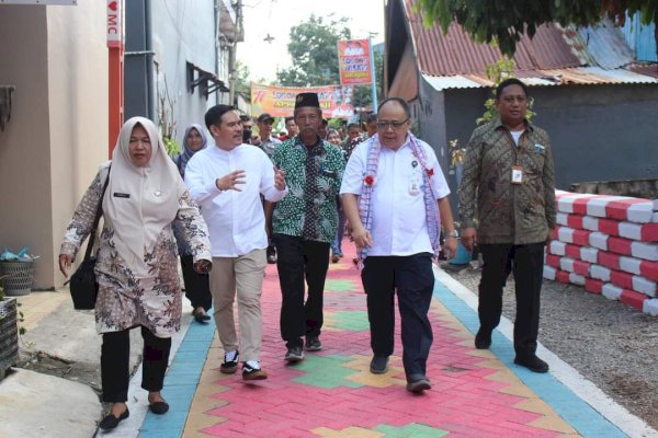 Camat Ari Fadli Terima Kunjugan Tim BRIN di Kelurahan Labuang Baji