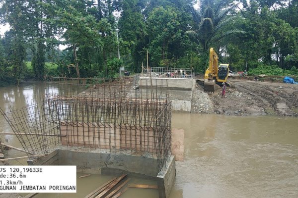 Progres Pembangunan Jembatan Poringan Luwu Sudah 45,25%