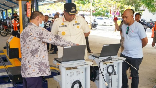 Pemkab Maros Dapat Bantuan Alat Pemeriksaan Laik Fungsi Kendaraan, Diharap Dongkrak PAD