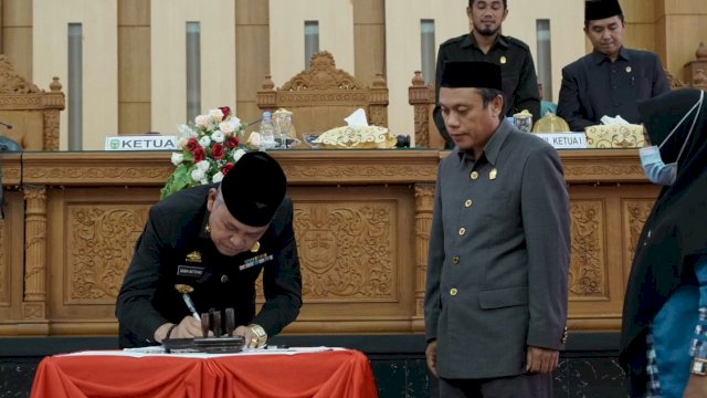 Ranperda Perubahan APBD Luwu 2022 Disetujui DPRD