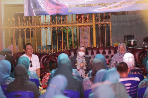 TP PKK Kota Makassar Gelar Sosialisasi Keluarga Indonesia Sejahtera dan Harmonis